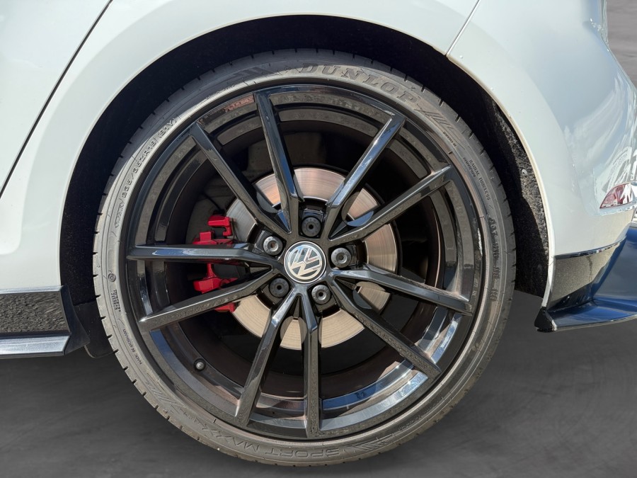 VOLKSWAGEN d'occasion GOLF 2.0 TSI 290 GTI TCR de 2019 Vannes (56)﻿
