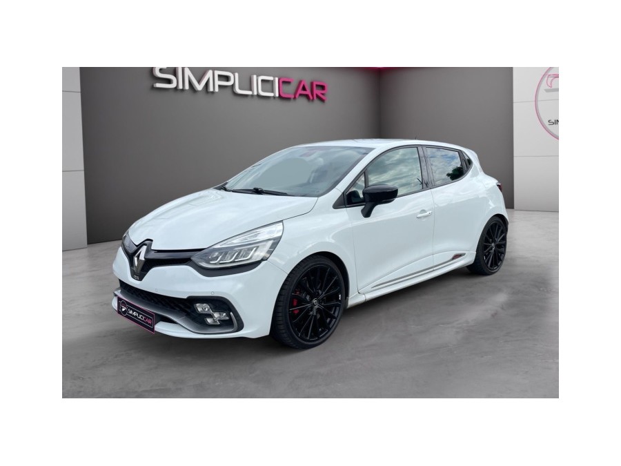 RENAULT d'occasion CLIO RS TROPHY 220 EDC de 2017 Champigny sur Marne