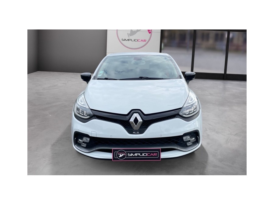 RENAULT d'occasion CLIO RS TROPHY 220 EDC de 2017 Champigny sur Marne
