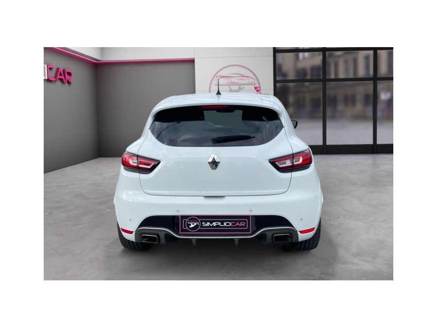 RENAULT d'occasion CLIO RS TROPHY 220 EDC de 2017 Champigny sur Marne