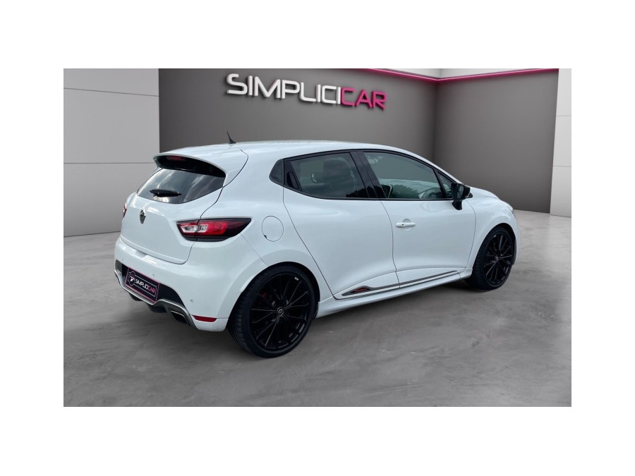 RENAULT d'occasion CLIO RS TROPHY 220 EDC de 2017 Champigny sur Marne