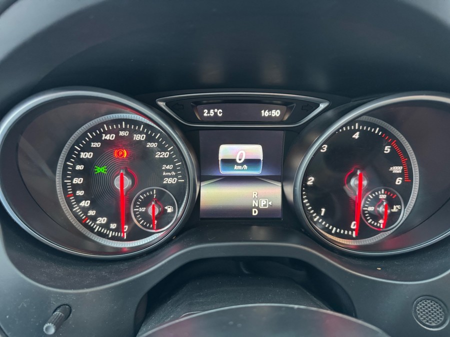 MERCEDES d'occasion GLA 200 CDI FACINATION AMG LINE de 2017 Orleans