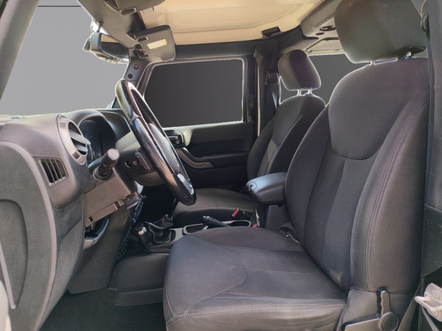 JEEP d'occasion WRANGLER 2.8 CRD 200 SPORT de 2014 Perpignan (66)﻿
