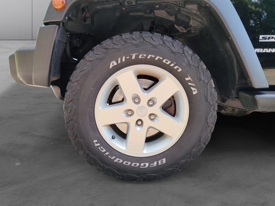 JEEP d'occasion WRANGLER 2.8 CRD 200 SPORT de 2014 Perpignan (66)﻿