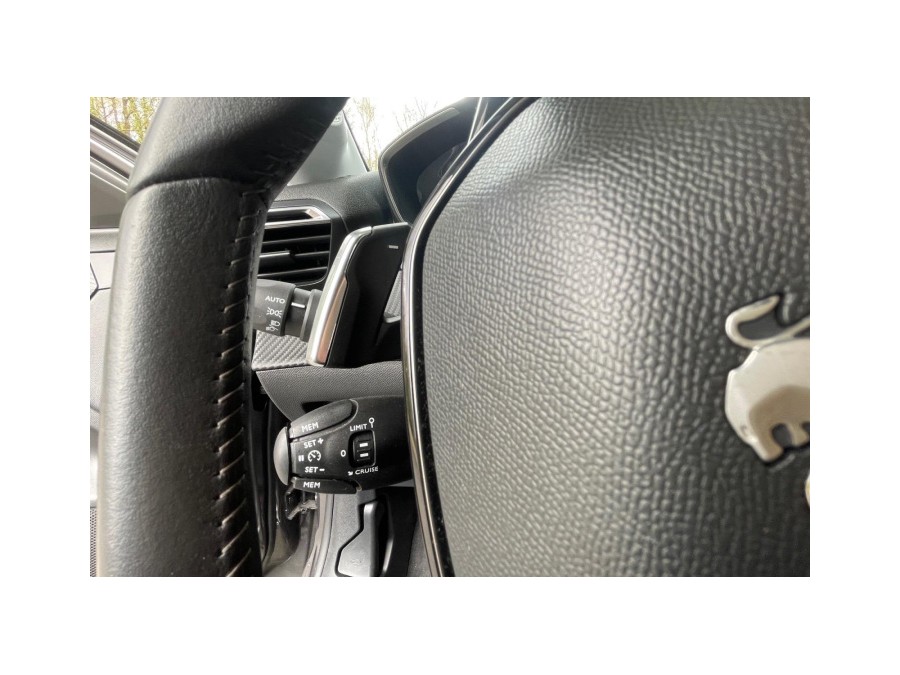 PEUGEOT d'occasion 208 1.2 PURETECH 100 ACTIVE PACK EAT de 2022