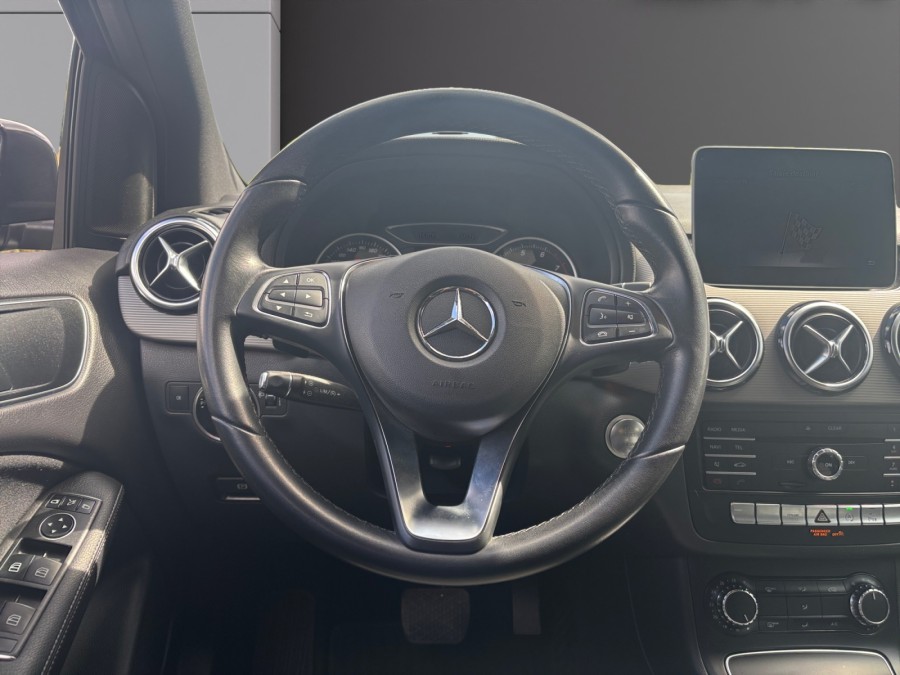 MERCEDES d'occasion CLASSE B B180 122 INSPIRATION BA de 2018 Besançon
