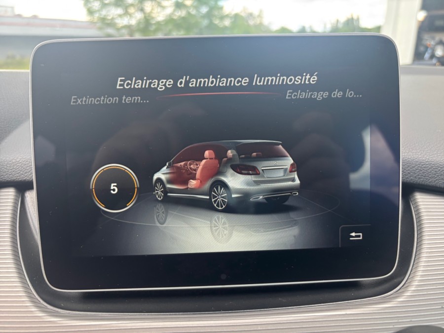 MERCEDES d'occasion CLASSE B B180 122 INSPIRATION BA de 2018 Besançon