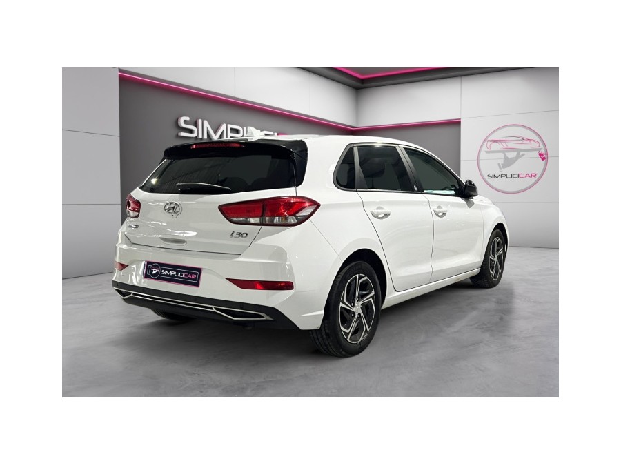 HYUNDAI d'occasion I30 1.0 T-GDI 120 BUSINESS de 2021 Magny-en-Vexin