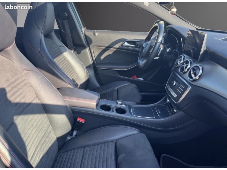 MERCEDES d'occasion GLA 200 CDI de 2018 Vernon (27)﻿