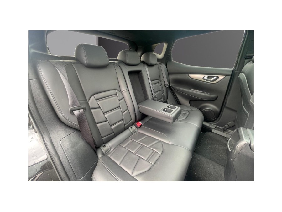 NISSAN d'occasion QASHQAI 1.3 DIG-T 140 VISIA PH2 de 2020 Champigny