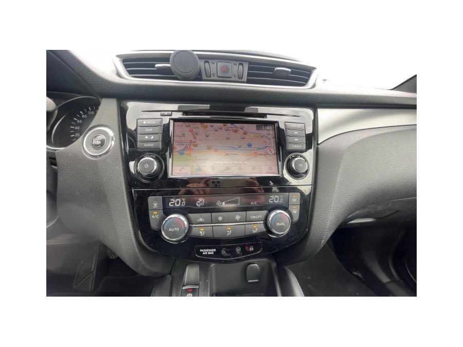 NISSAN d'occasion QASHQAI 1.3 DIG-T 140 VISIA PH2 de 2020 Champigny