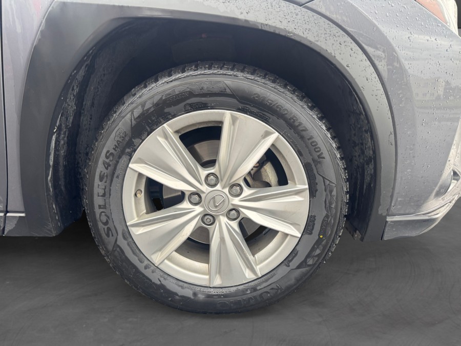 LEXUS d'occasion UX 250H 2WD de 2019 Méry Sur Oise (95)﻿