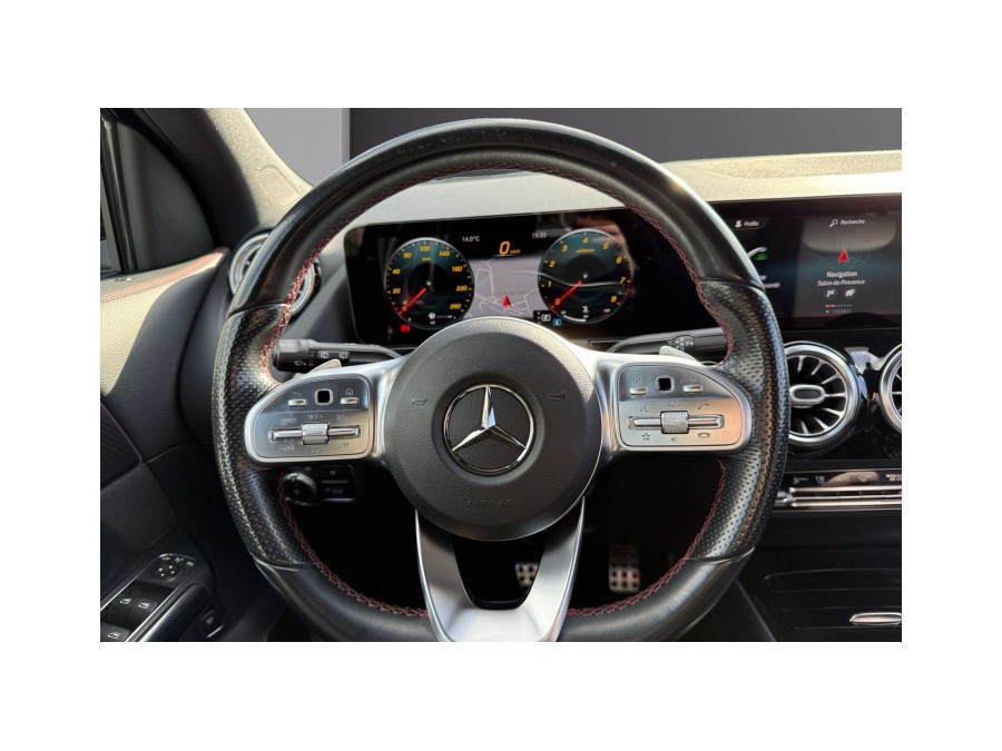 MERCEDES d'occasion CLASSE GLA II GLA 200 AMG LINE DCT de 2020 Salon
