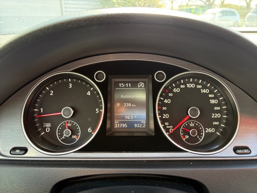 VOLKSWAGEN d'occasion PASSAT 1.6 TDI 105 ULTIMATE BLUEMOTION