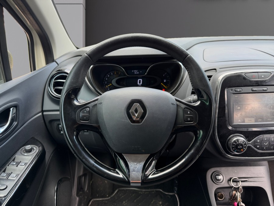 RENAULT d'occasion CAPTUR 0.9 TCE 90 LIFE ENERGY de 2013 Nord Isère