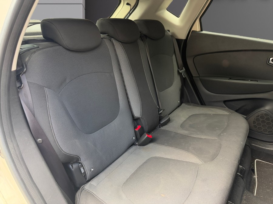 RENAULT d'occasion CAPTUR 0.9 TCE 90 LIFE ENERGY de 2013 Nord Isère