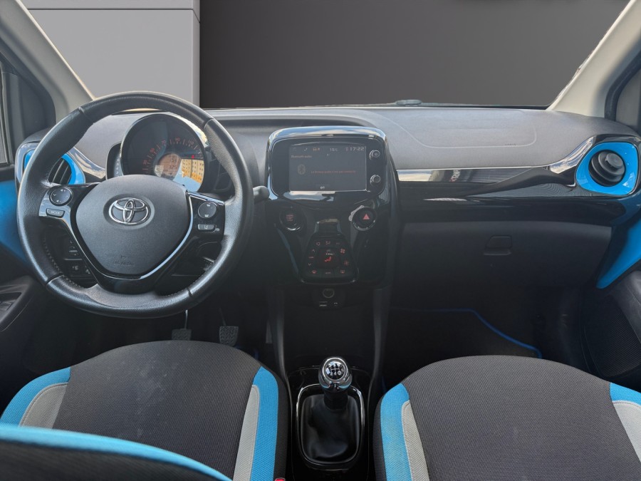 TOYOTA d'occasion AYGO 1.0 VVT-I 72 X-NIGHT PH2 de 2015 Andrezieux