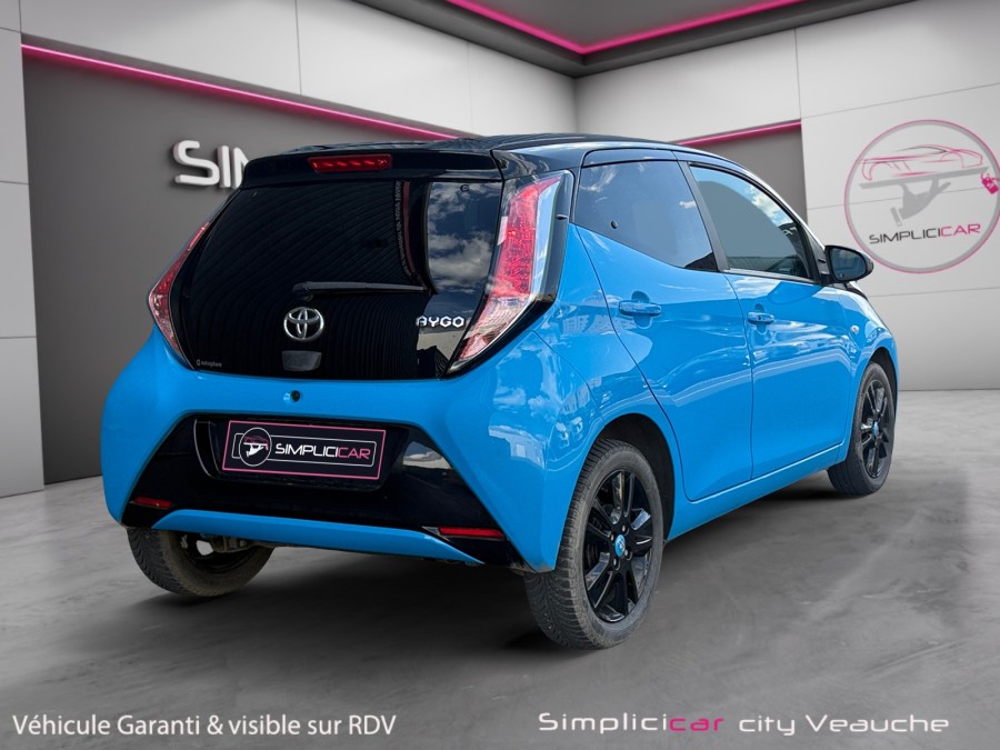 TOYOTA d'occasion AYGO 1.0 VVT-I 72 X-NIGHT PH2 de 2015 Andrezieux