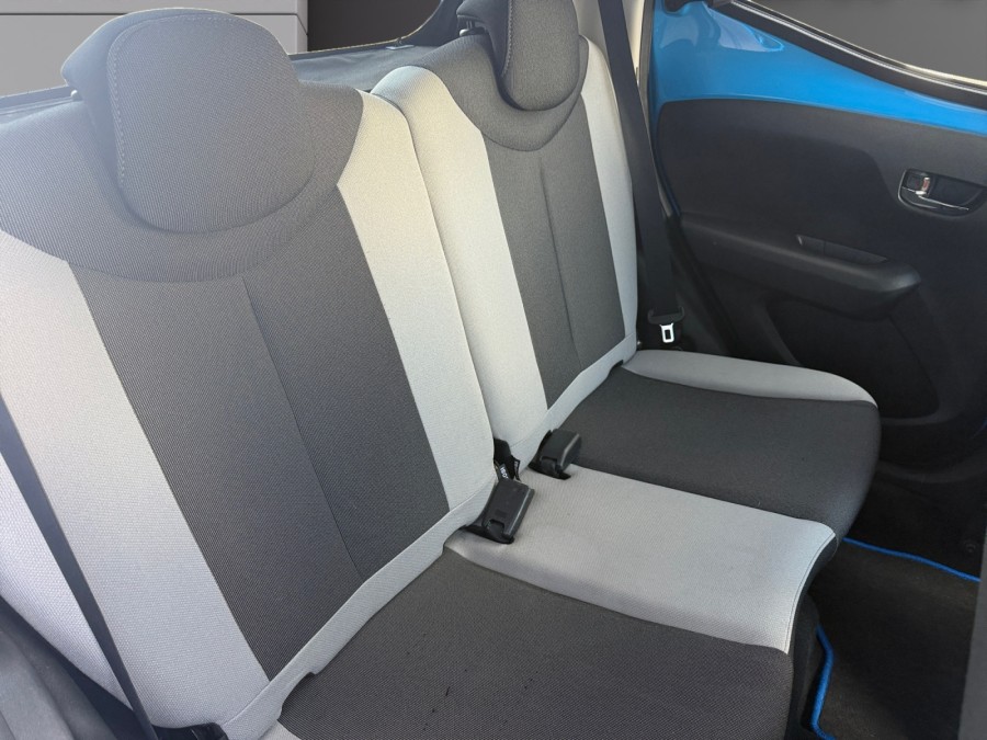 TOYOTA d'occasion AYGO 1.0 VVT-I 72 X-NIGHT PH2 de 2015 Andrezieux
