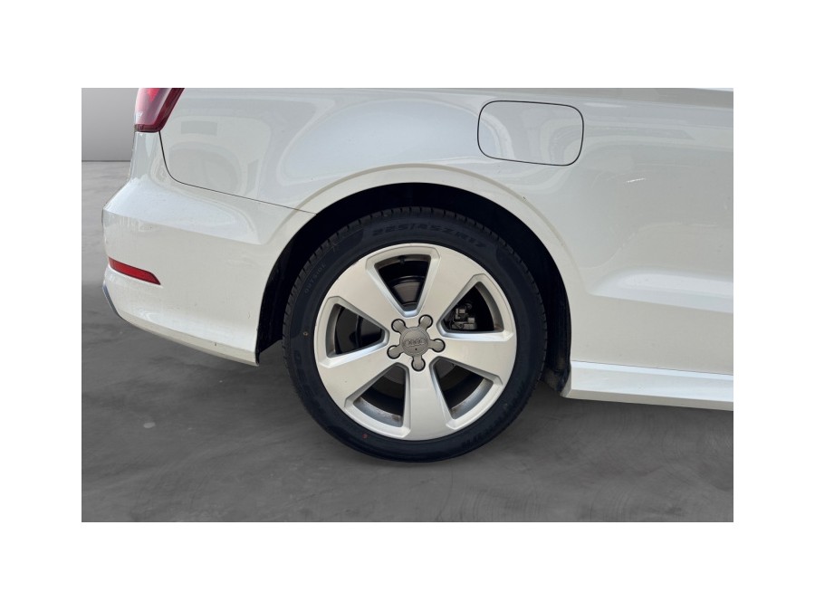 AUDI d'occasion A3 40 TFSI 190 SPORT S TRONIC de 2015 La Ciotat (13)﻿