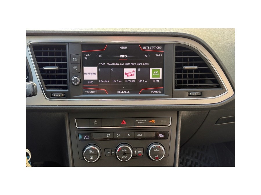 SEAT d'occasion LEON 1.5 TGI 130 STYLE BUSINESS de 2019 La Ciotat