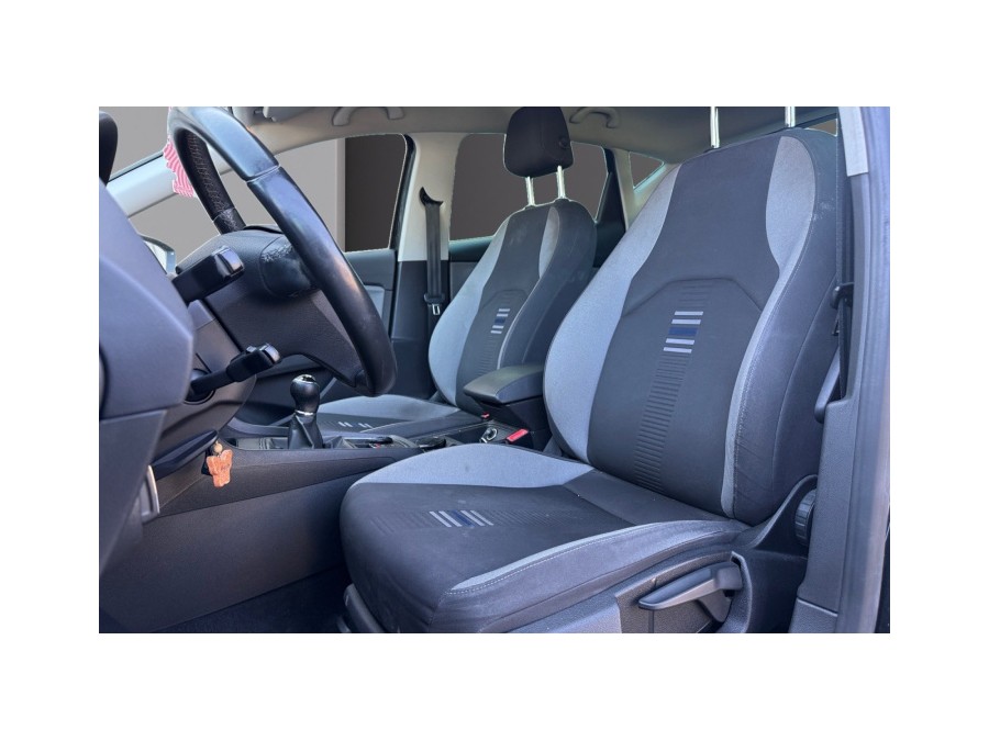 SEAT d'occasion LEON 1.5 TGI 130 STYLE BUSINESS de 2019 La Ciotat