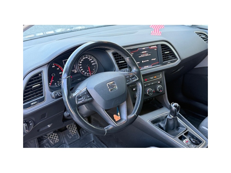 SEAT d'occasion LEON 1.5 TGI 130 STYLE BUSINESS de 2019 La Ciotat
