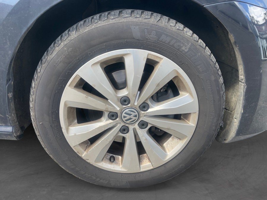 VOLKSWAGEN d'occasion GOLF 1.6 TDI 105 de 2013 Limoges (87)﻿