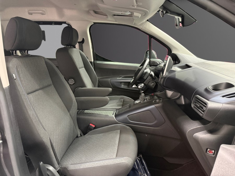 PEUGEOT d'occasion RIFTER 1.5 BLUE HDI 130 ACTIVE de 2020 Lyon Ouest