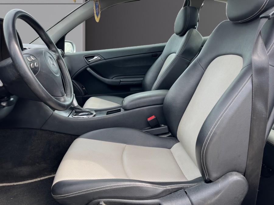 MERCEDES d'occasion CLASSE C C180K COUPE SPORT BVA de 2004 Cannes
