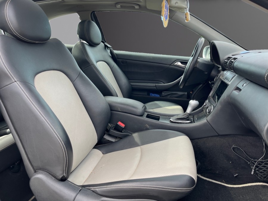 MERCEDES d'occasion CLASSE C C180K COUPE SPORT BVA de 2004 Cannes