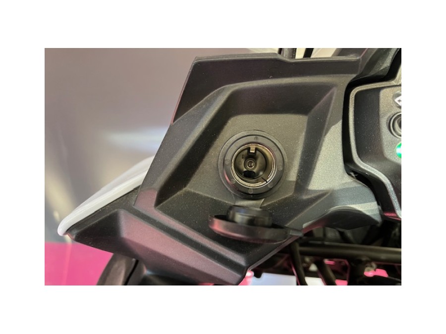 KAWASAKI d'occasion VERS650 versys de 2015 Carcassonne (11)﻿