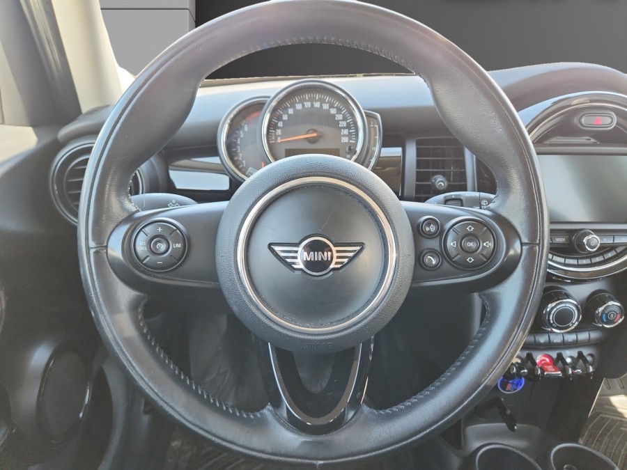 MINI d'occasion MINI ONE 102 BASIC de 2018 Frejus (83)﻿