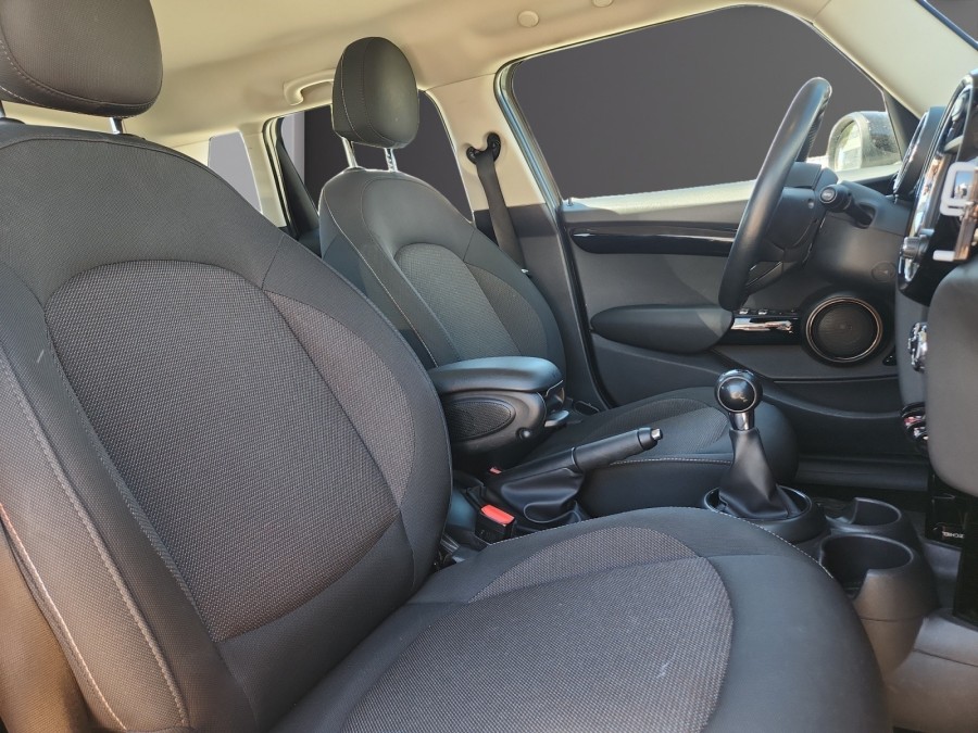 MINI d'occasion MINI ONE 102 BASIC de 2018 Frejus (83)﻿