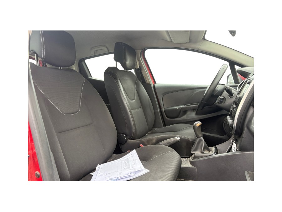 RENAULT d'occasion CLIO 1.5 DCI 75 TREND de 2015 Orgeval Verneuil