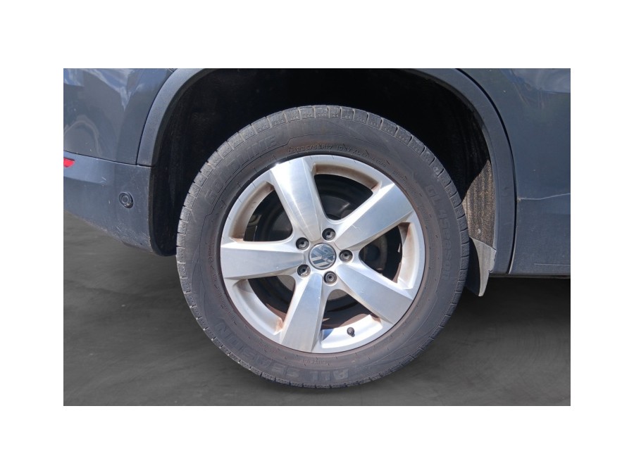 VOLKSWAGEN d'occasion TIGUAN 2.0 TDI 150 4X2 DSG PH2 de 2015 Beauvais