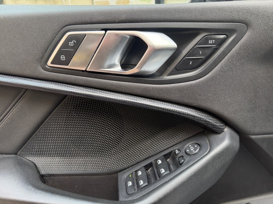 BMW d'occasion SERIE 1 118I DKG de 2019 Le Raincy (93)﻿