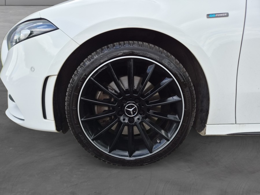 MERCEDES d'occasion CLASSE A IV A250 E BUSINESS LINE 8G-DCT de 2021