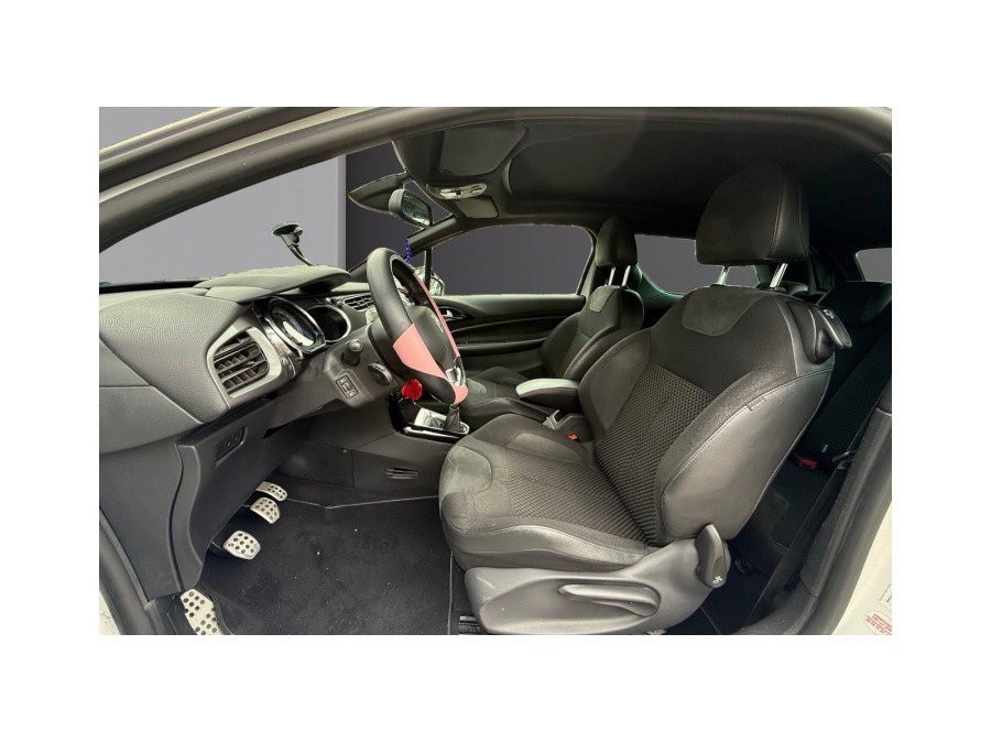 CITROEN d'occasion DS3 1.6 E-HDI 90 SO CHIC de 2014 Salon de Provence