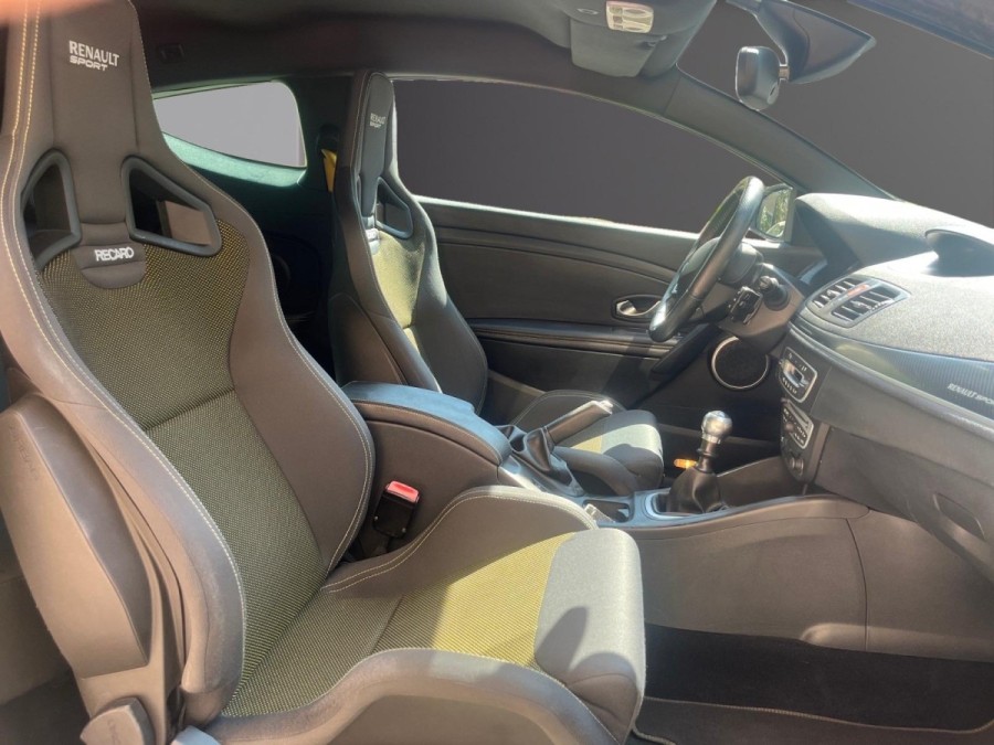 RENAULT d'occasion MEGANE 2.0 16V 250 RS de 2010 Cannes (06)﻿