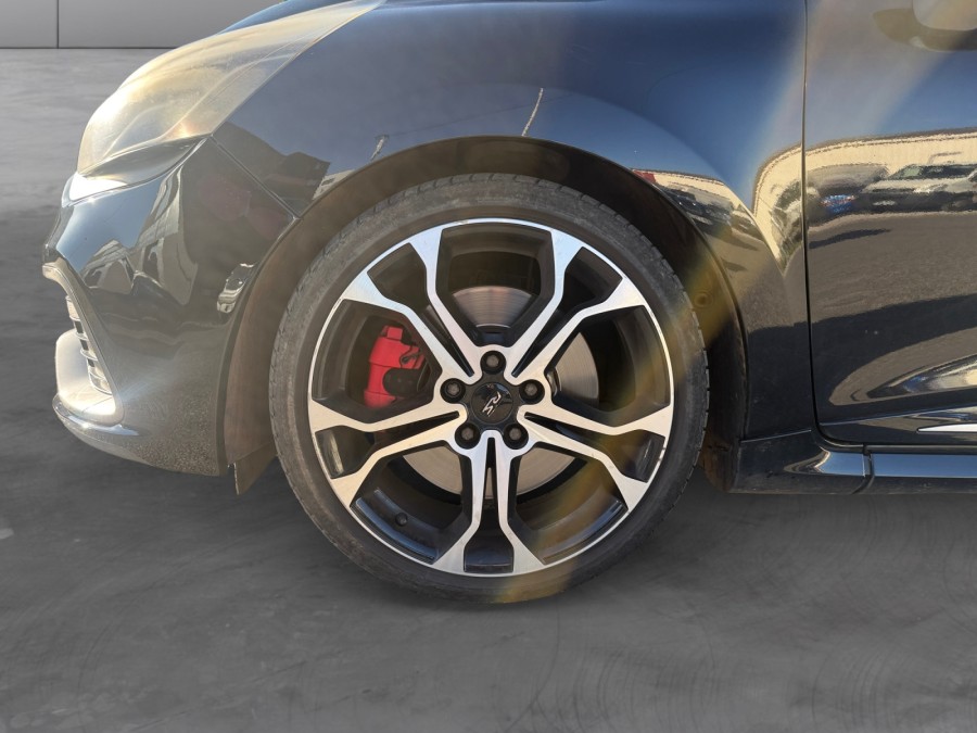 RENAULT d'occasion CLIO RS 220 de 2016 Toulon Est (83)﻿