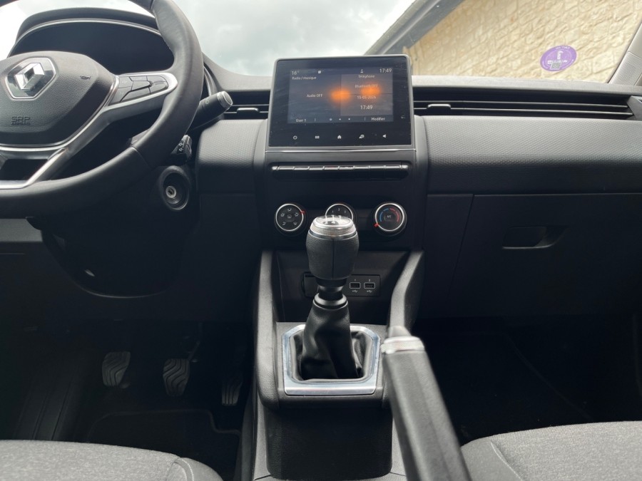 RENAULT d'occasion CLIO Zen de 2020 Vernon (27)﻿