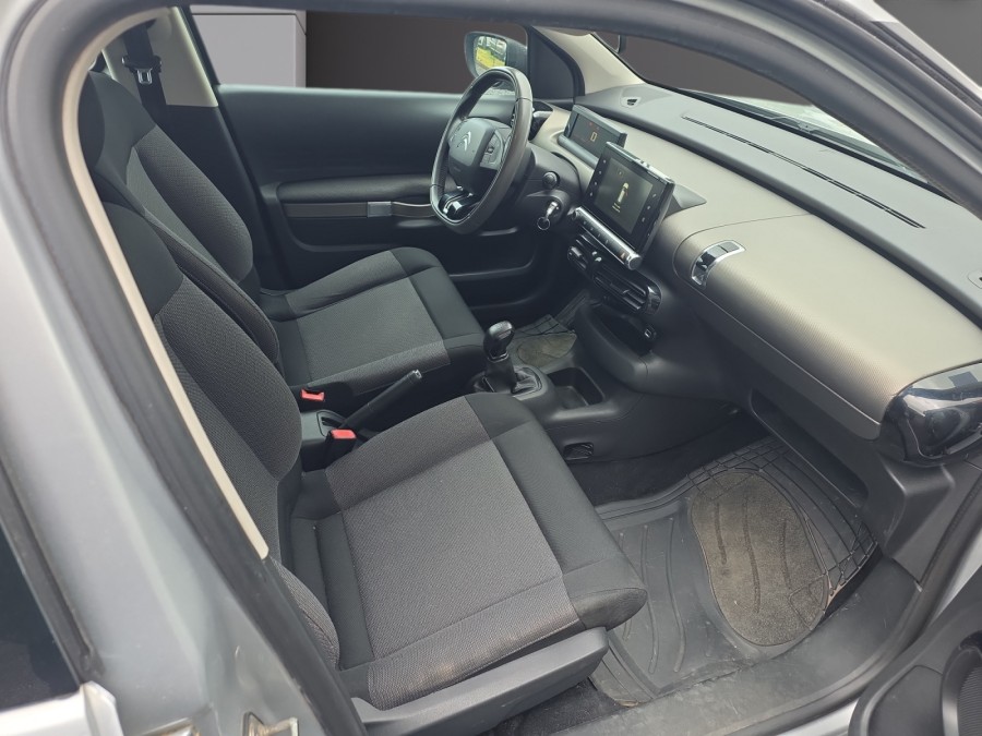 CITROEN d'occasion C4 CACTUS 1.2 PURE TECH 82 FEEL de 2015 Le Puy en