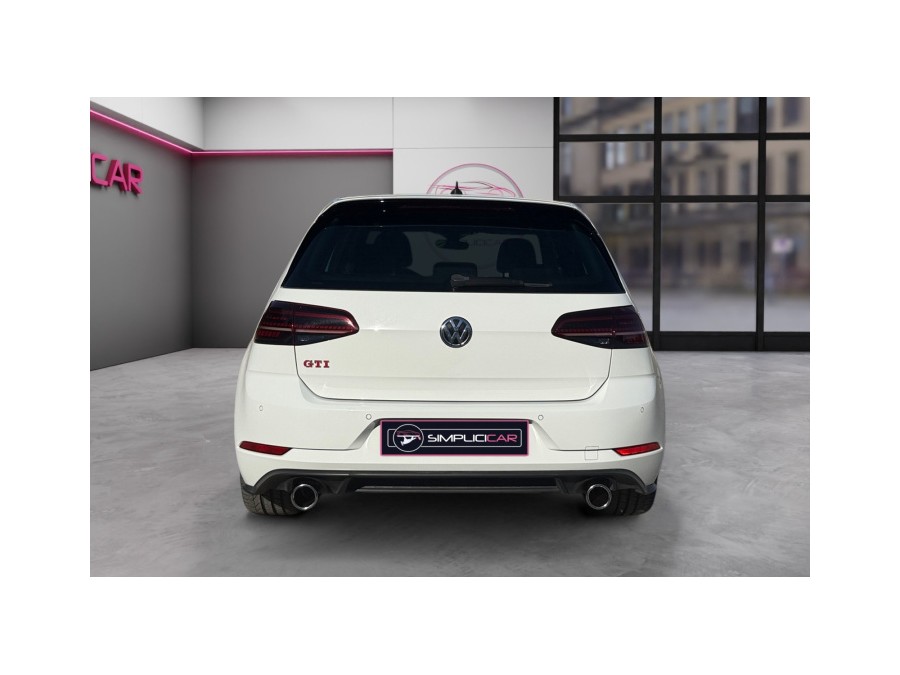 VOLKSWAGEN d'occasion GOLF GTI PIRELLI 2.0T FSI 230 DSG de 2019