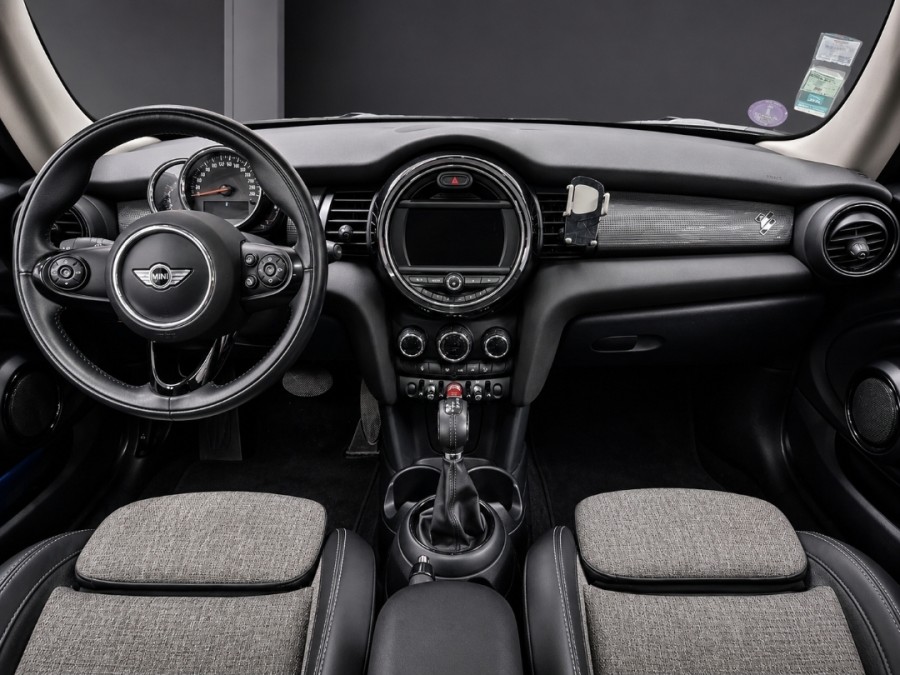 MINI d'occasion MINI COOPER 136 BLACKFRIARS BA de 2017 Lyon Ouest