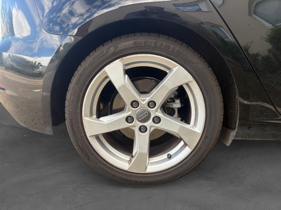 AUDI d'occasion A3 35 TFSI 150 S LINE PLUS S TRONIC de 2019 Méry Sur