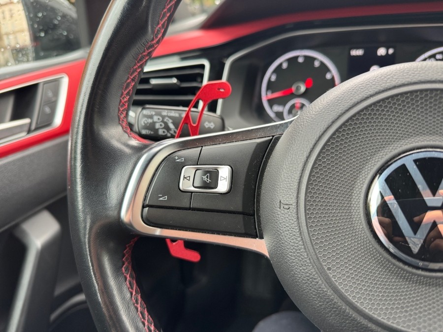 VOLKSWAGEN d'occasion POLO VI 2.0 TSI 200 GTI DSG de 2020 Montreuil