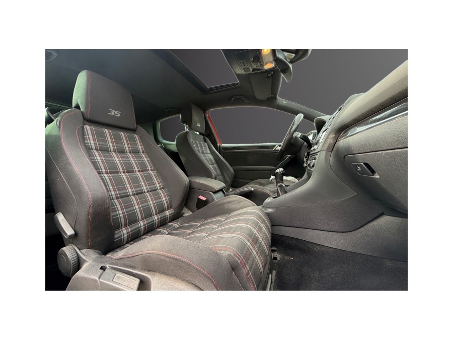 VOLKSWAGEN d'occasion GOLF 2.0 TSI 235 GTI EDITION 35 de 2012 Salon