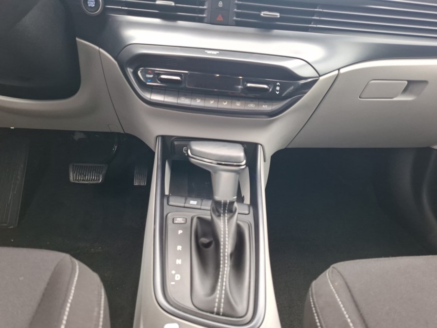 HYUNDAI d'occasion I20 1.0 T-GDI 100 CREATIVE DCT de 2025 Villepinte