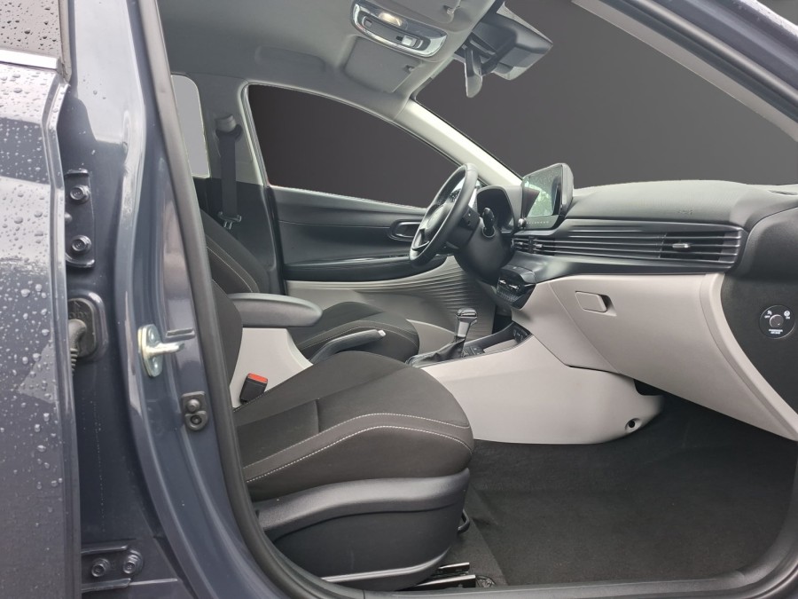 HYUNDAI d'occasion I20 1.0 T-GDI 100 CREATIVE DCT de 2025 Villepinte